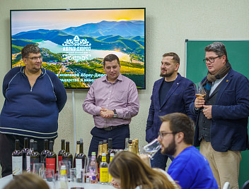 Ведущие виноделы России продолжают проводить мастер-классы для студентов Кубанского ГАУ